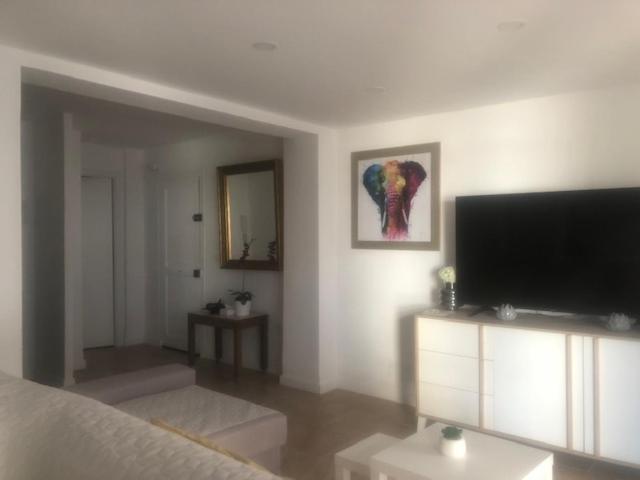 Appartamento A 50 M De La *
