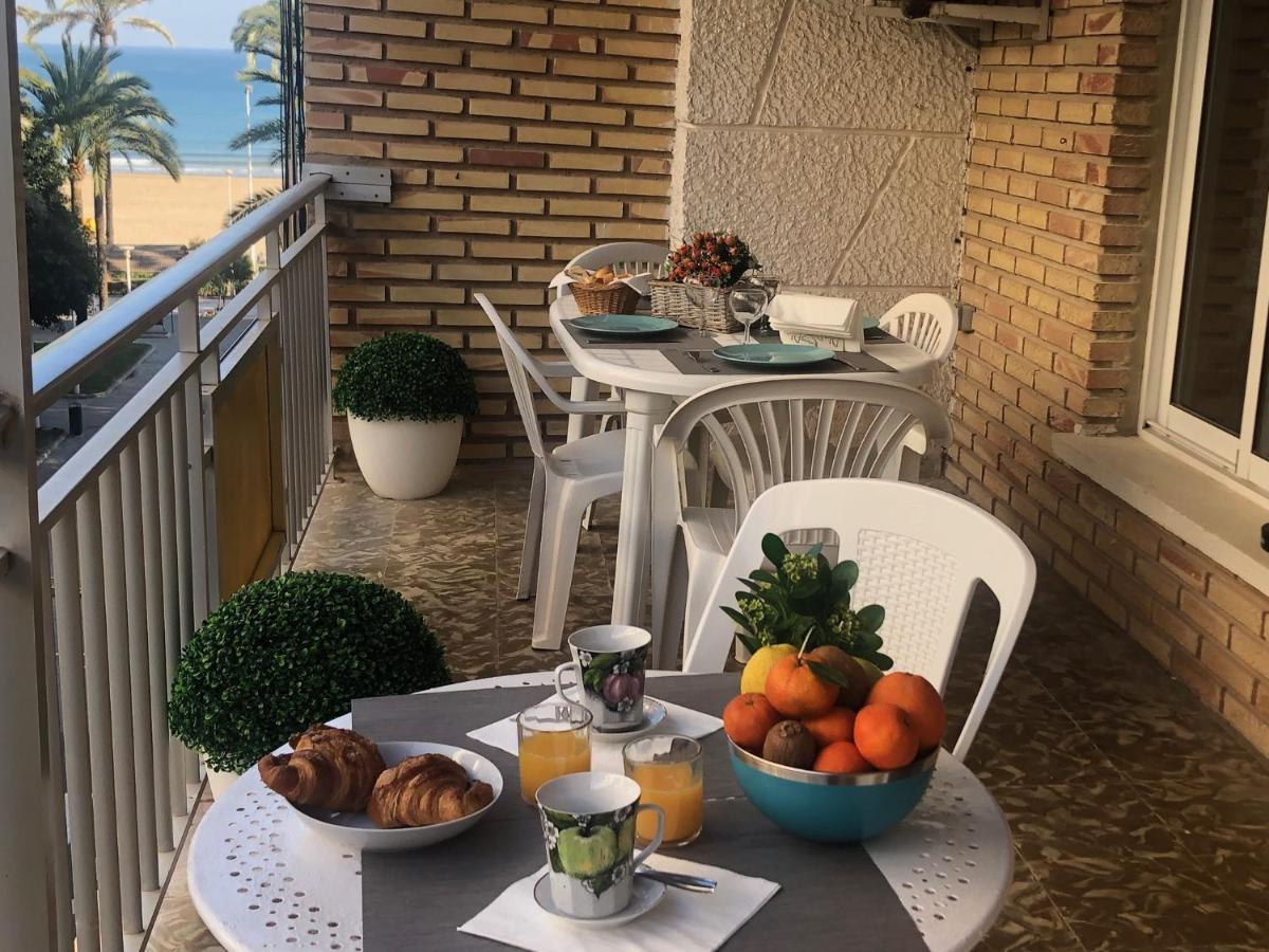 Apartment A 50 M De La